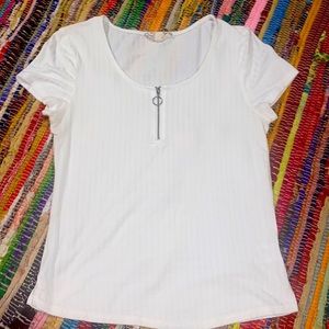 Women’s White Top